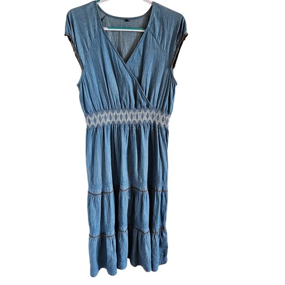 Lapis Dresses & Skirts - Lapis Woman Size M Tiered Smocked Chambray Maxi Dress Bohemian Western Peasant
